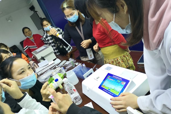 丝瓜APP下载安装科技农残仪走进广西南宁市场监督局